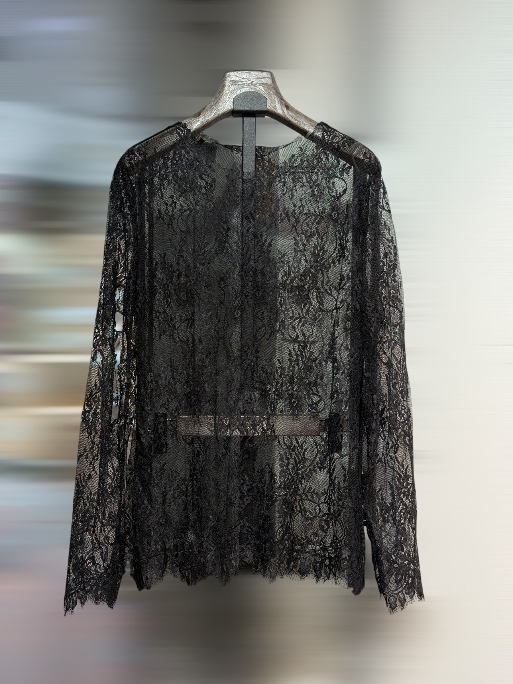 Grossiste AROMA - sous pull en dentelle