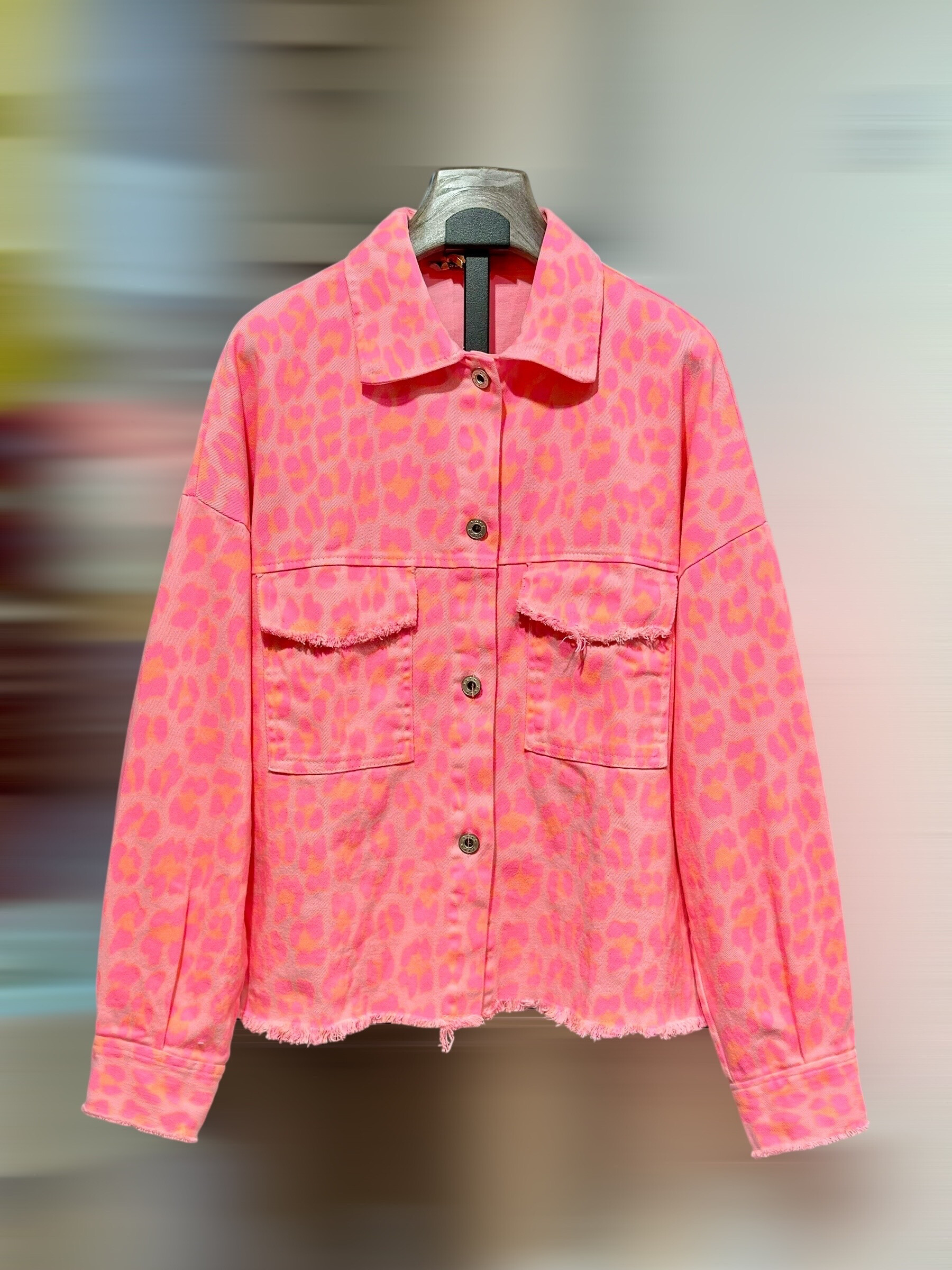 Grossiste AROMA - veste léopard