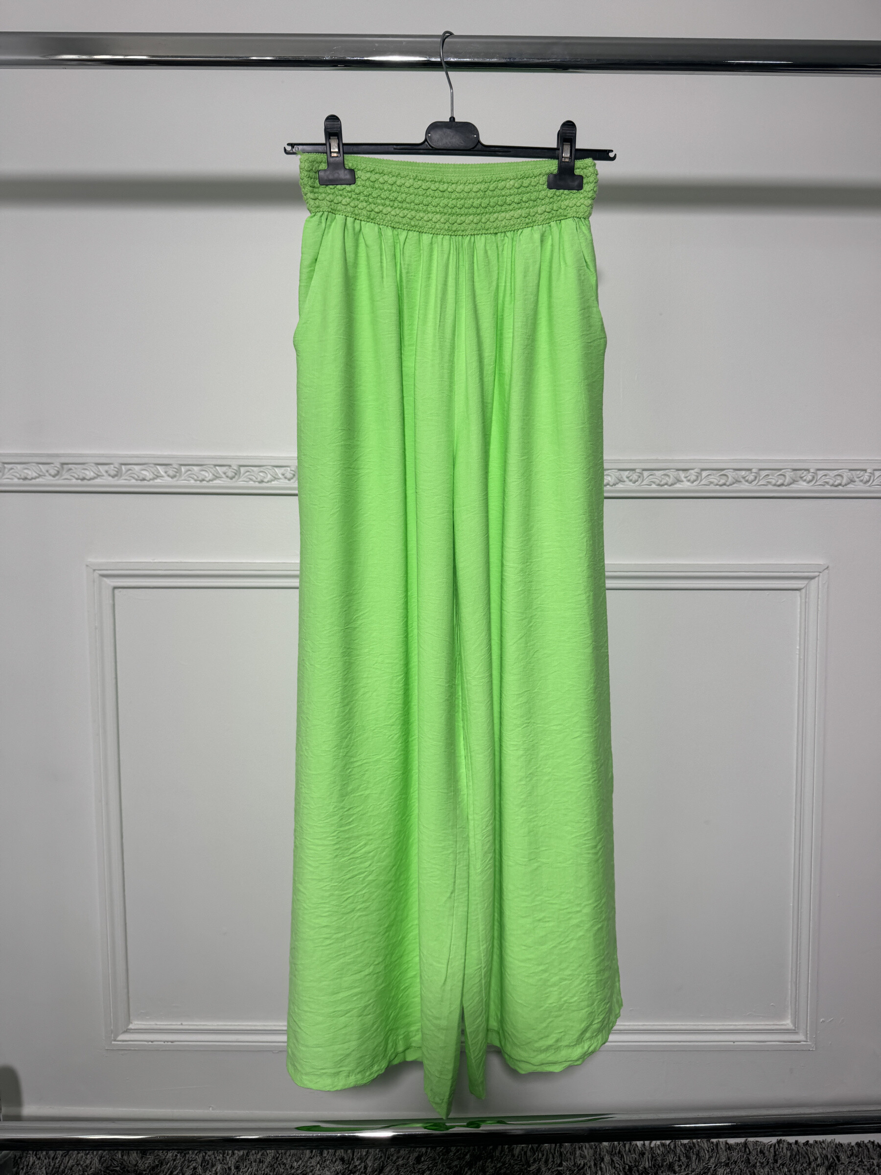 Wholesaler Artflow - Fluid pants elastic size - modern comfort and minimalist look
