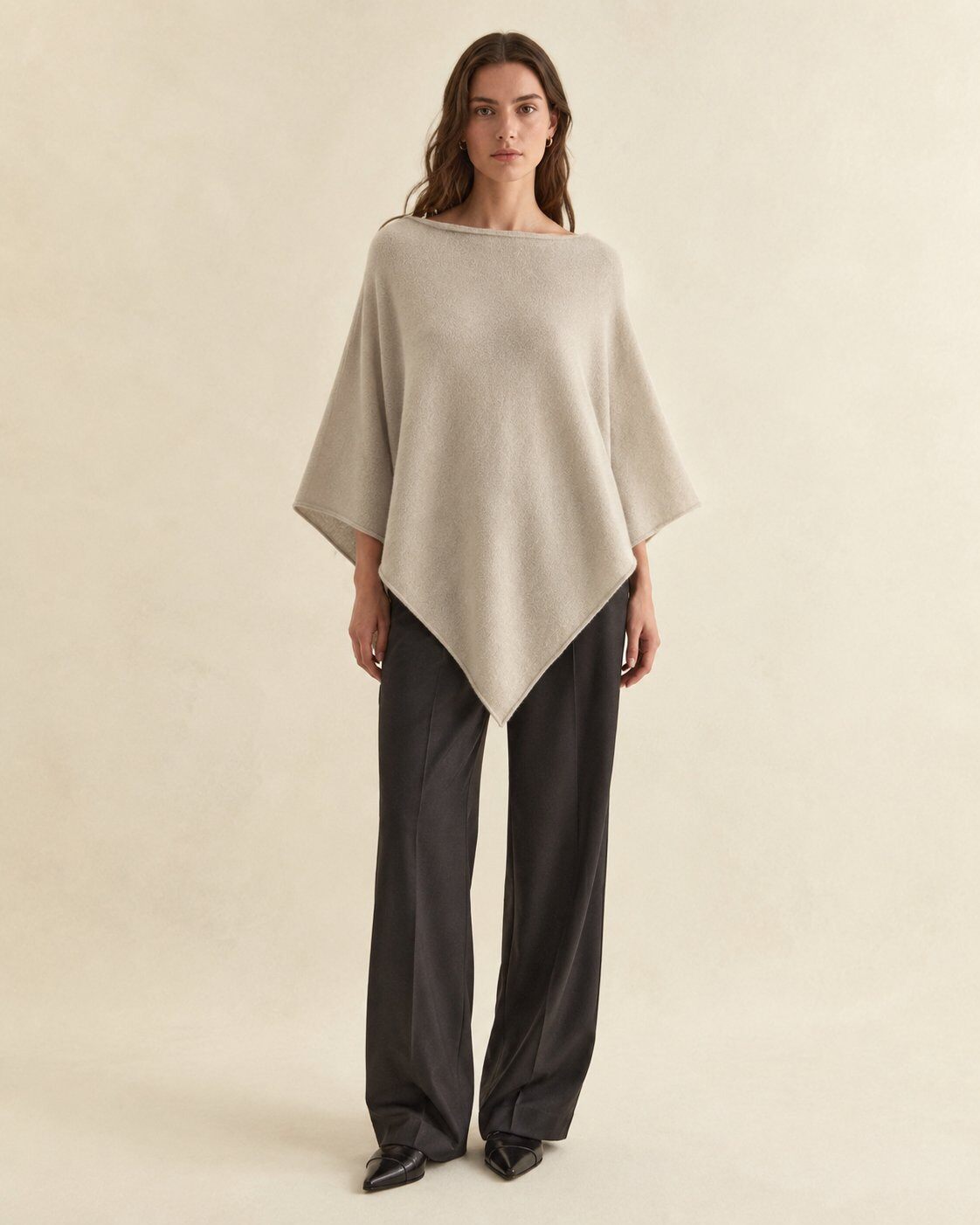 Grossiste ARTICO MAGLIFICIO - Poncho doux en fil effet alpaga