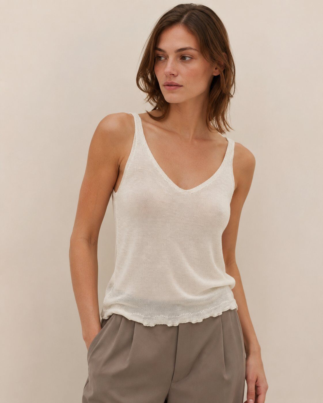 Wholesaler ARTICO MAGLIFICIO - Lightweight knit tank top with a semi-sheer effect and V-neck