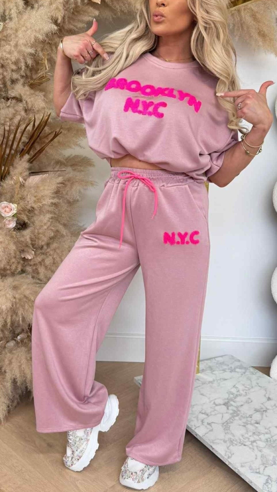 Mayorista ASHECO - Bordados y pantalones de Brooklyn con bolsillos