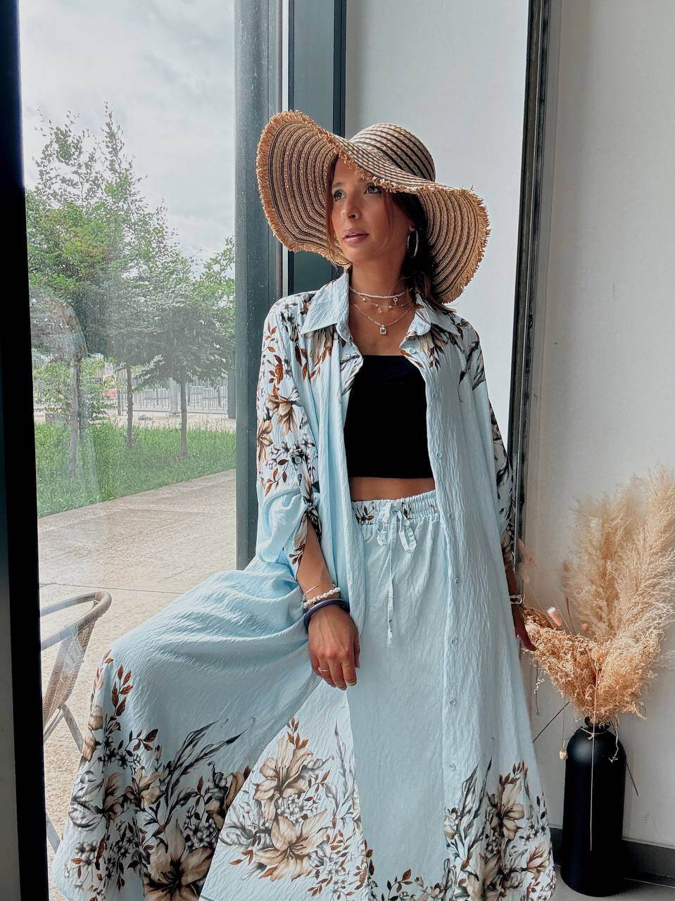 Großhändler ASHILDA PARIS - Himmelblaues Blumiges Boho-Set – Lange Overshirt & Fließende Hose