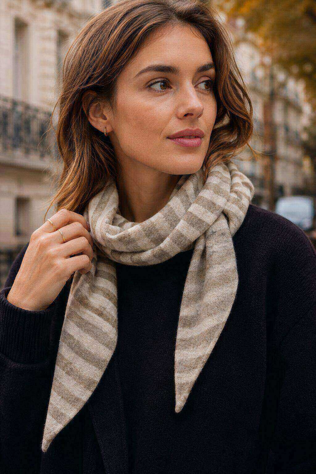 Mayorista ASTRA Accessoires - Bufanda de rayas fantasía para mujer 4082