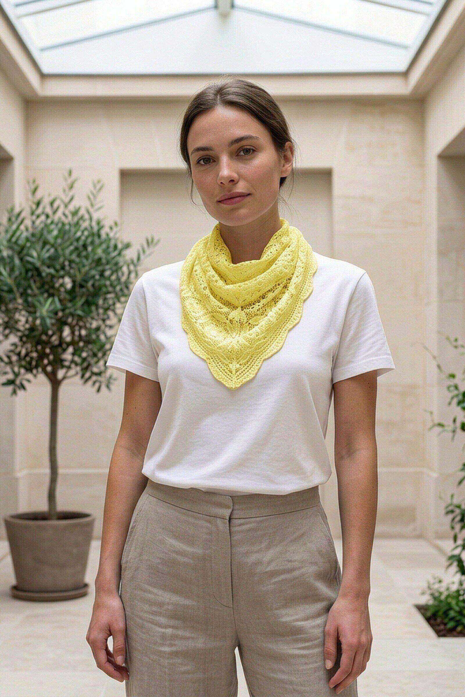 Grossiste ASTRA Maroquinerie - Écharpe dentelle motif floral