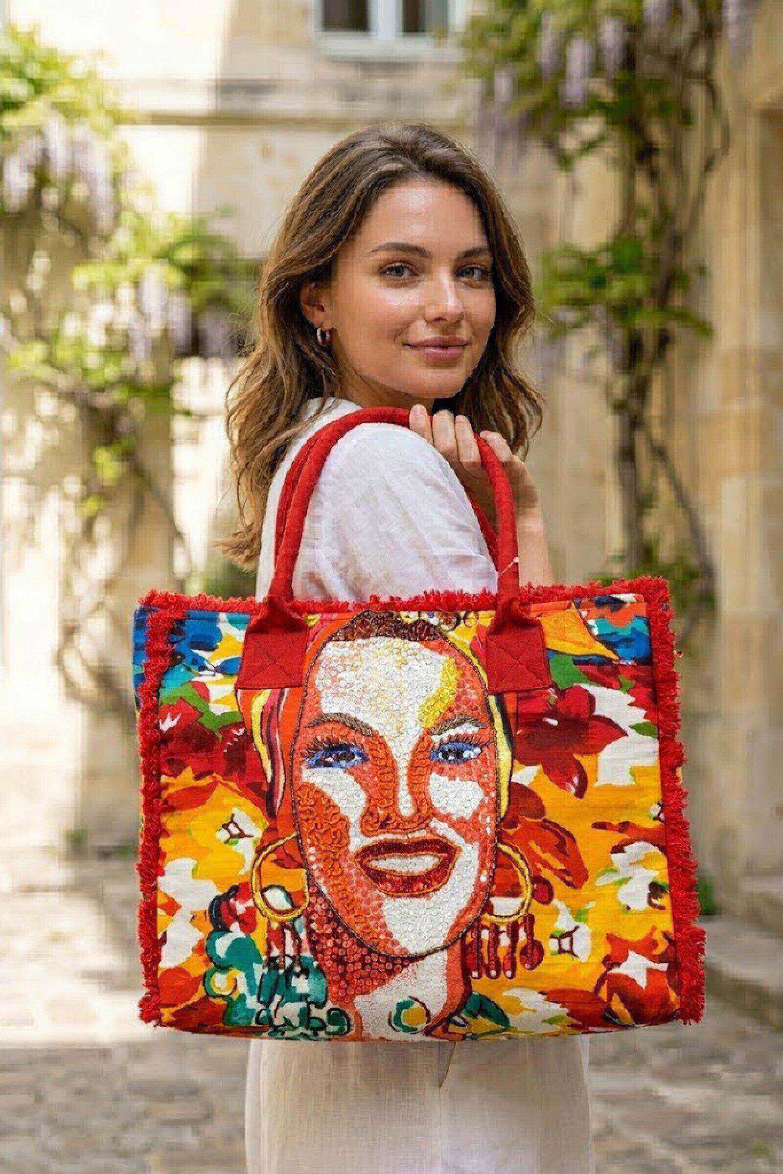 Grossiste ASTRA Maroquinerie - Sac en tissu imprimé audacieux
