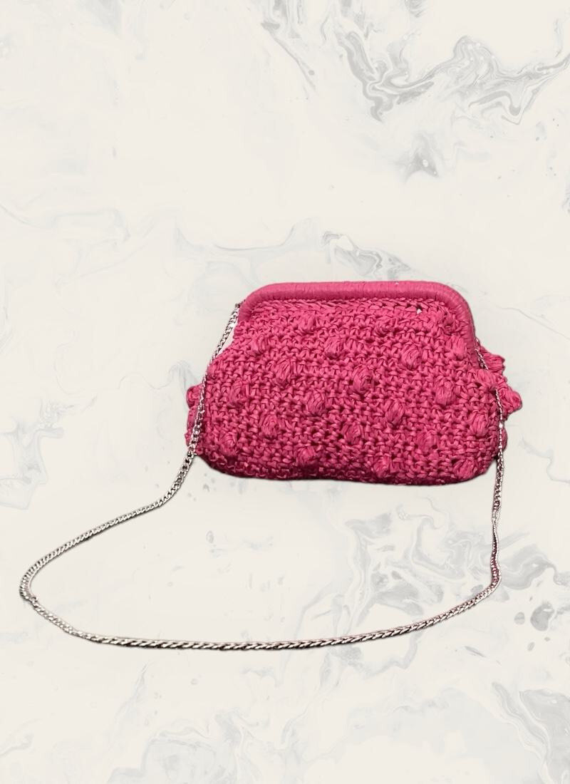 Grossiste ASTRA Maroquinerie - Pochette bandoulière en raphia avec détails en relief