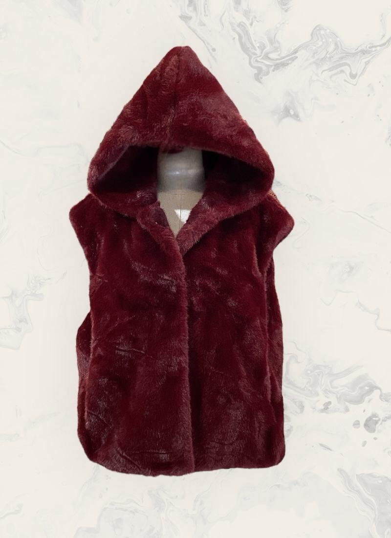 Grossiste ASTRA Maroquinerie - Gilet en fausse fourrure à capuche