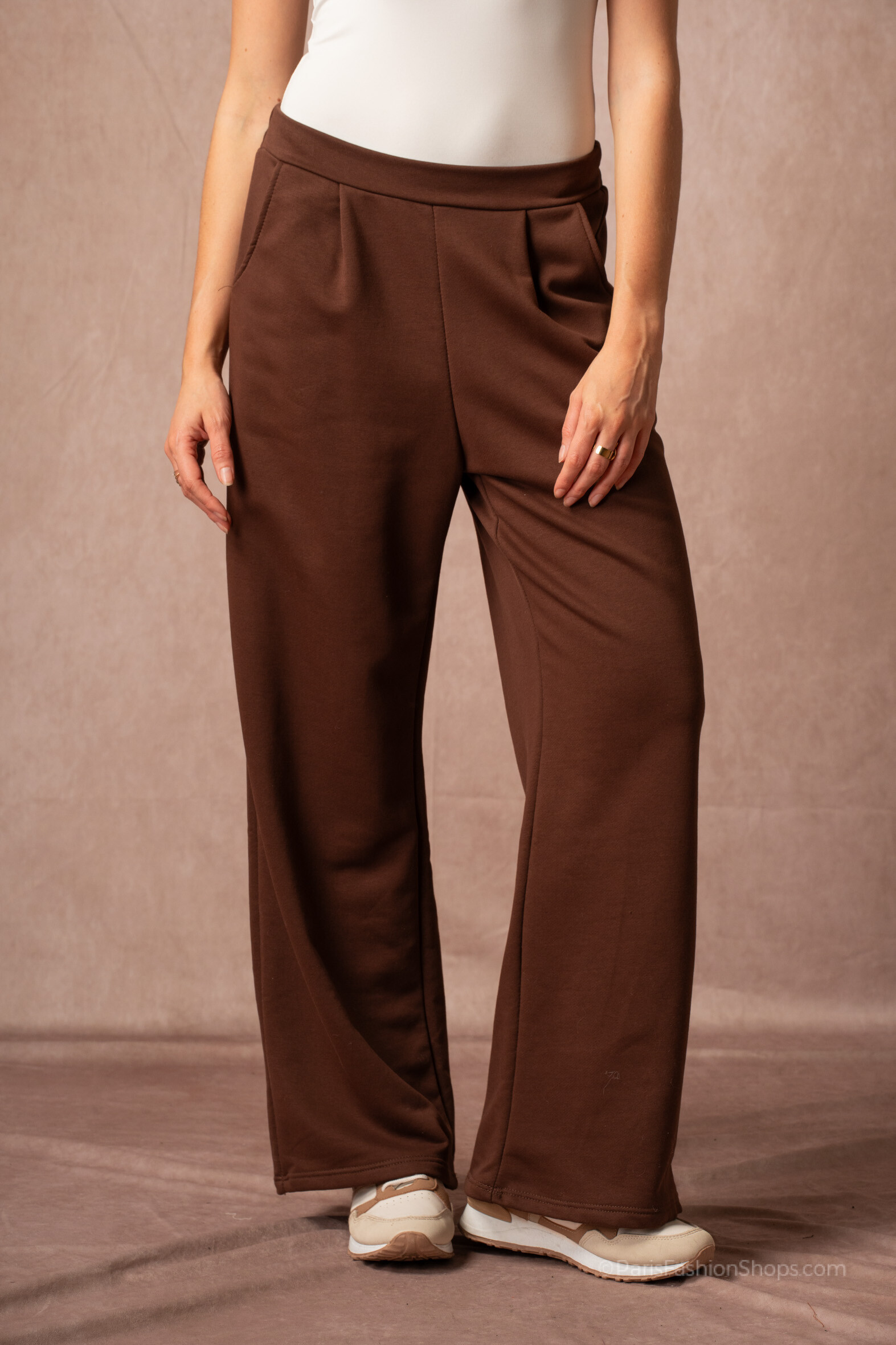 Wholesaler ASTRA Maroquinerie - Elegant Women's Trousers