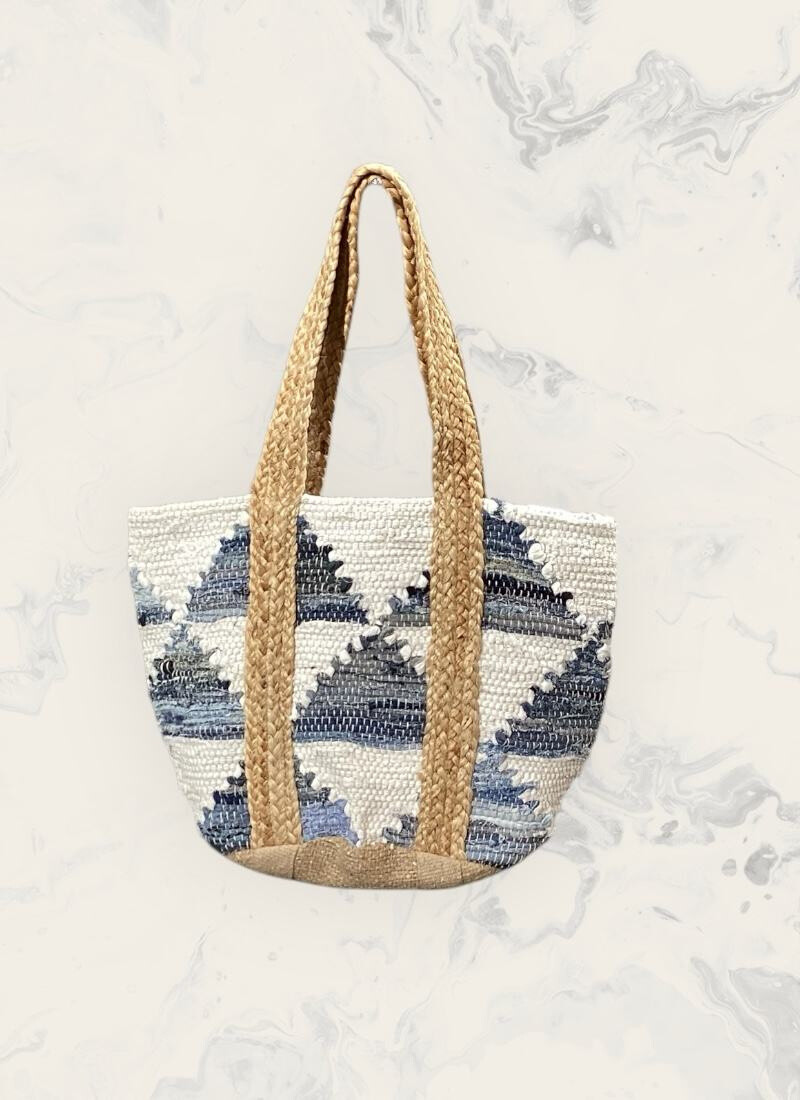 Wholesaler Astra - Chic braided bag 48x32x25 cm