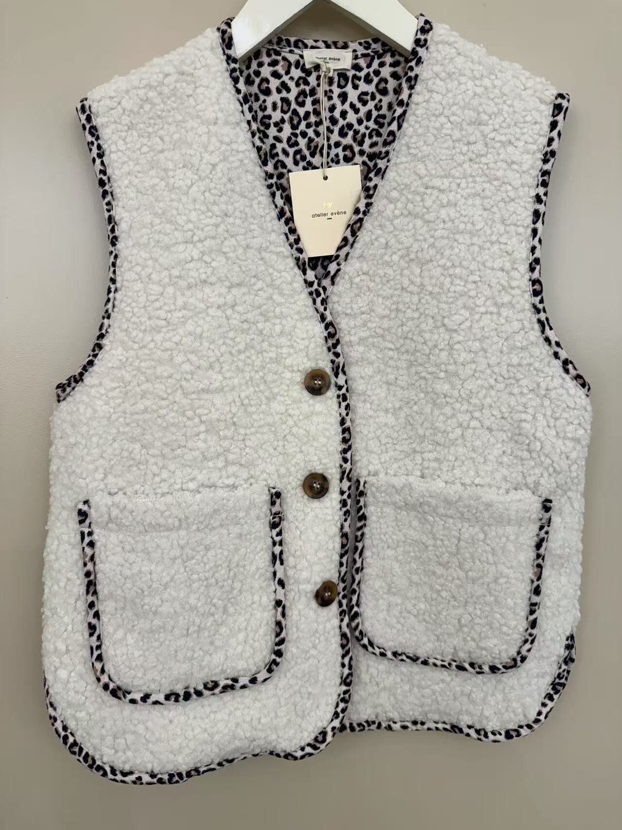 Wholesaler Atelier-evene - Vest