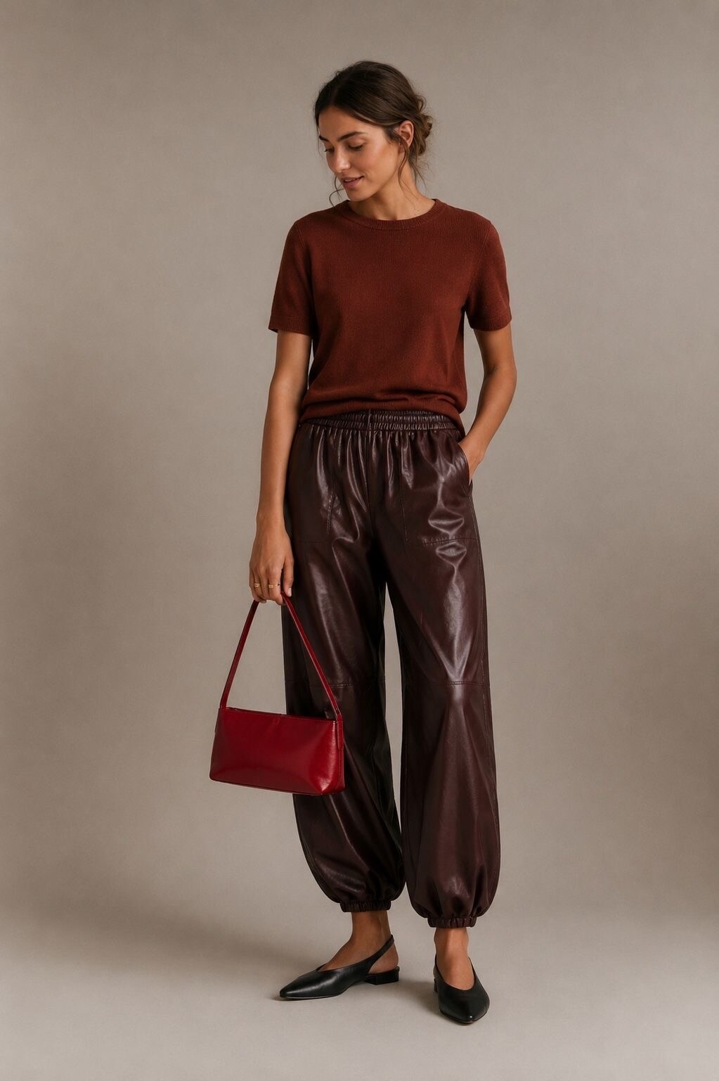Grossiste Atelier-evene - Pantalon Similicuir Élastique En Bas