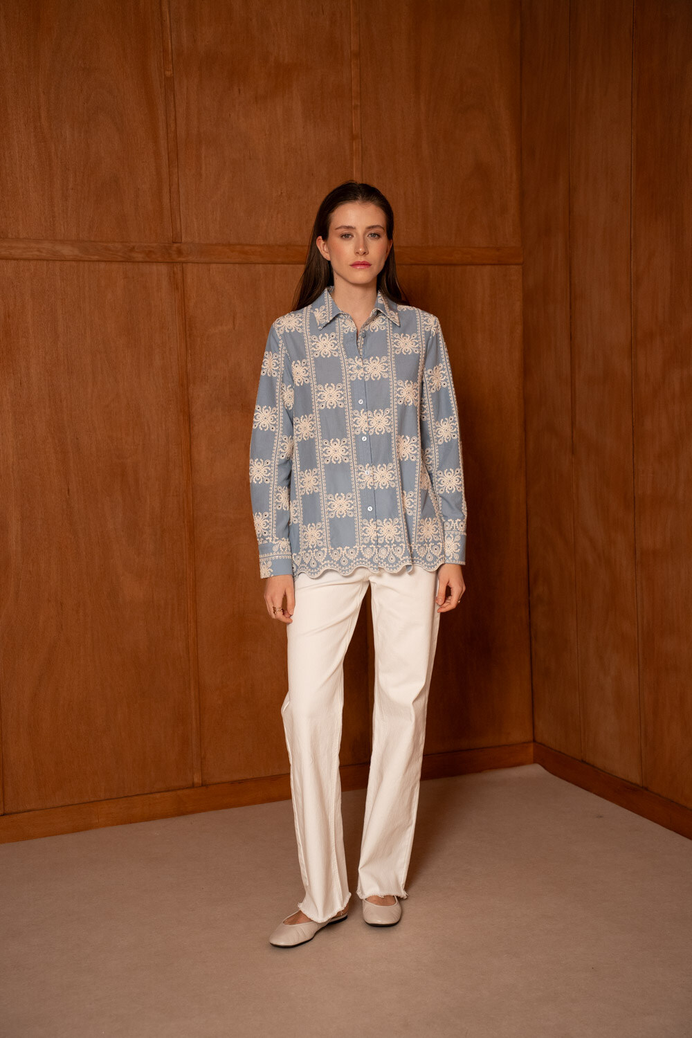 Wholesaler Attentif - Openwork Embroidery Shirt