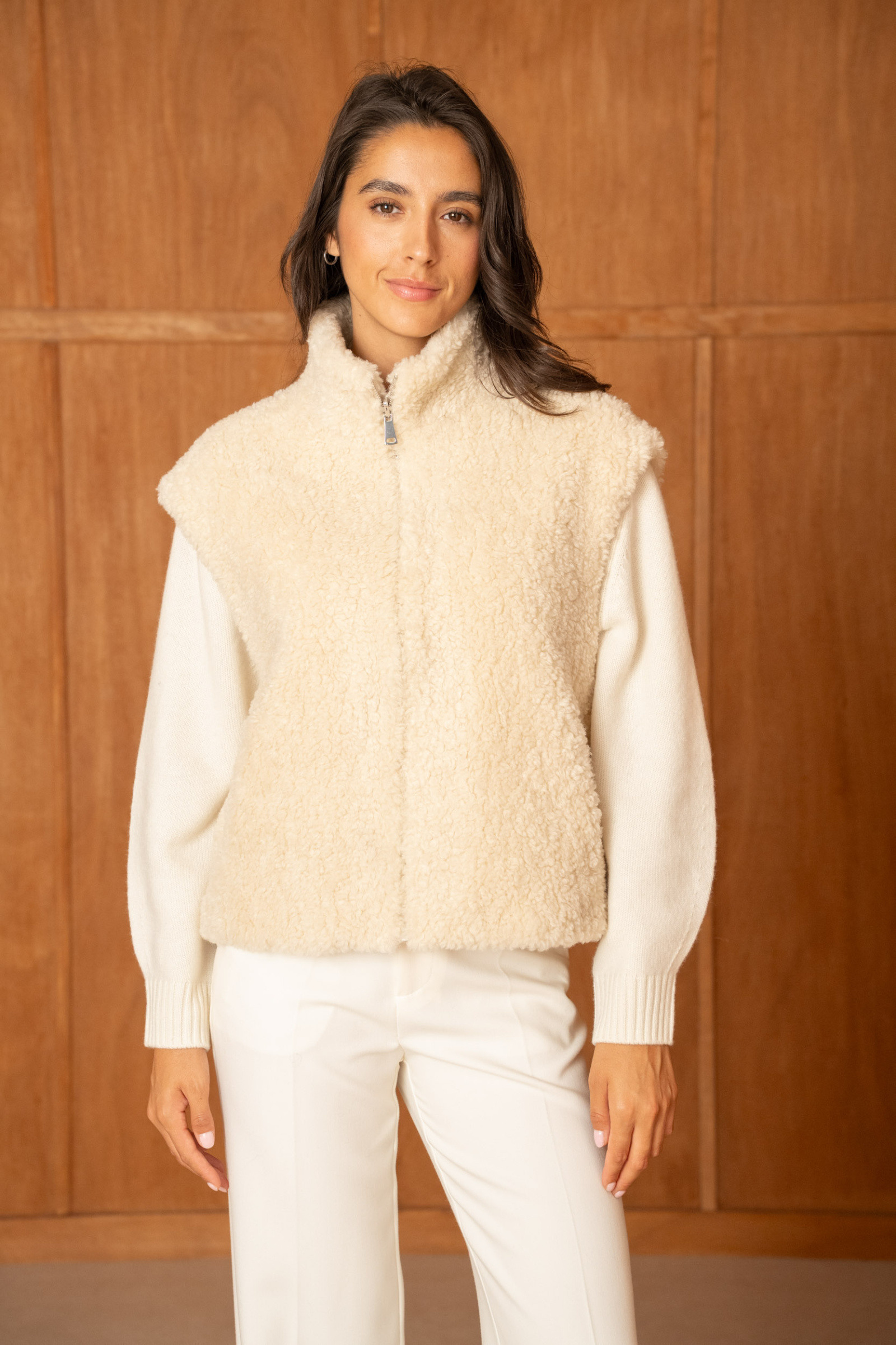 Wholesaler Attentif - Reversible sleeveless sherpa vest