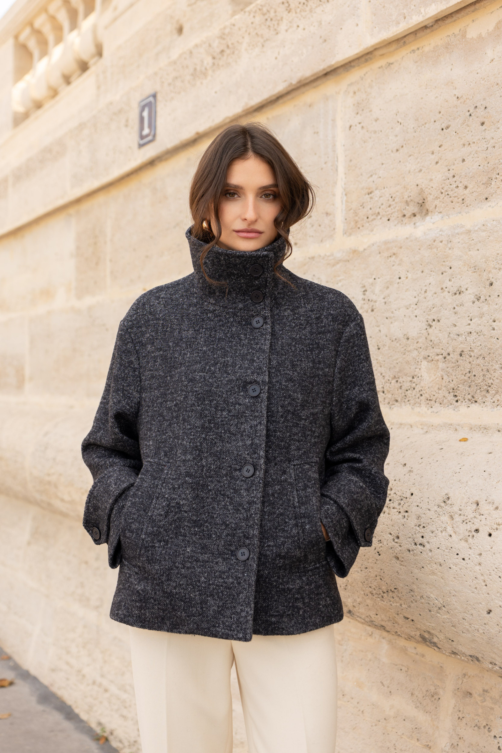 Grossiste Attentif - Manteau droit en laine mélangée à col montant structuré