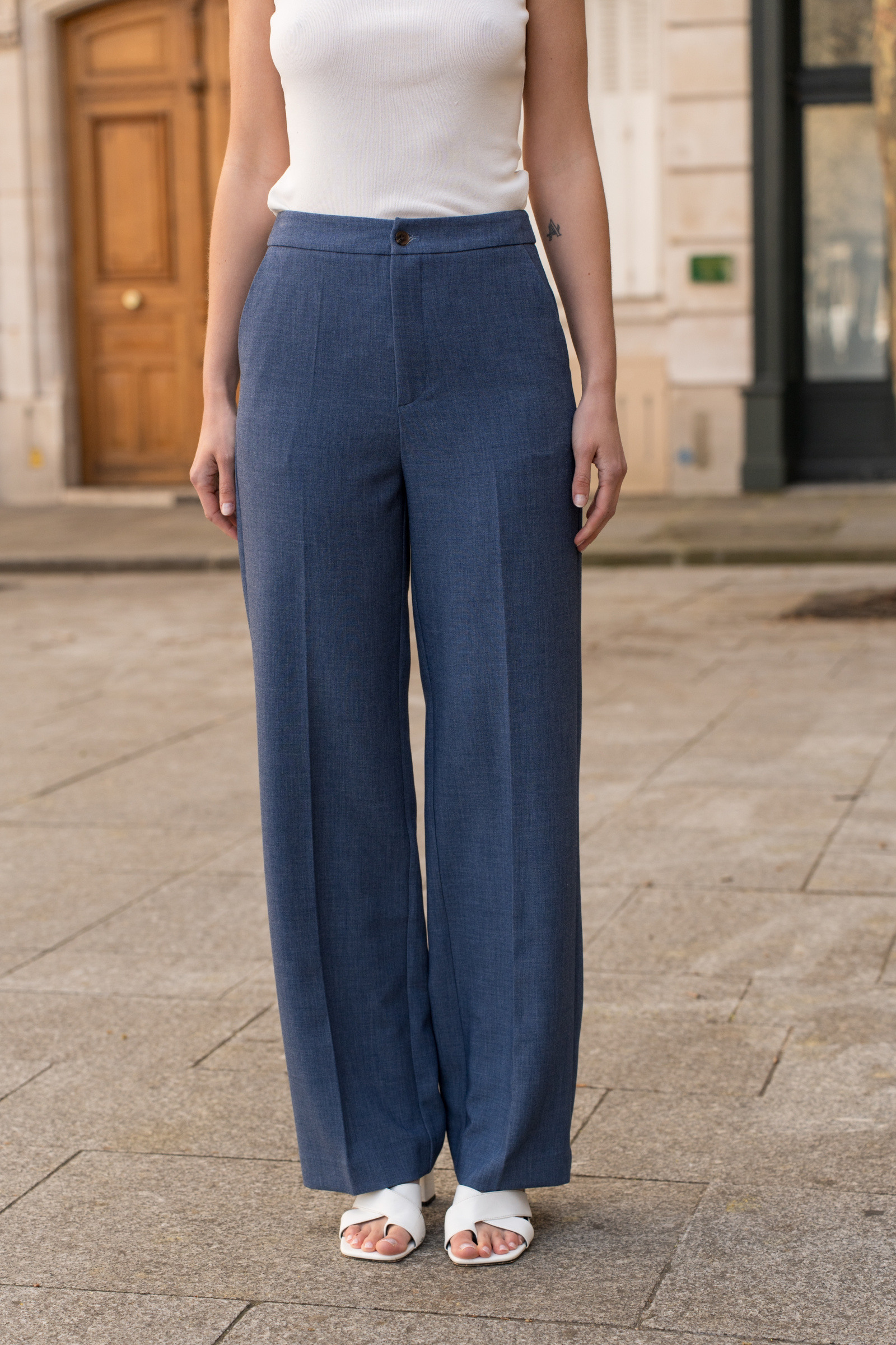 Grossiste Attentif - [Aura] Pantalon taille haute coupe droite et longue