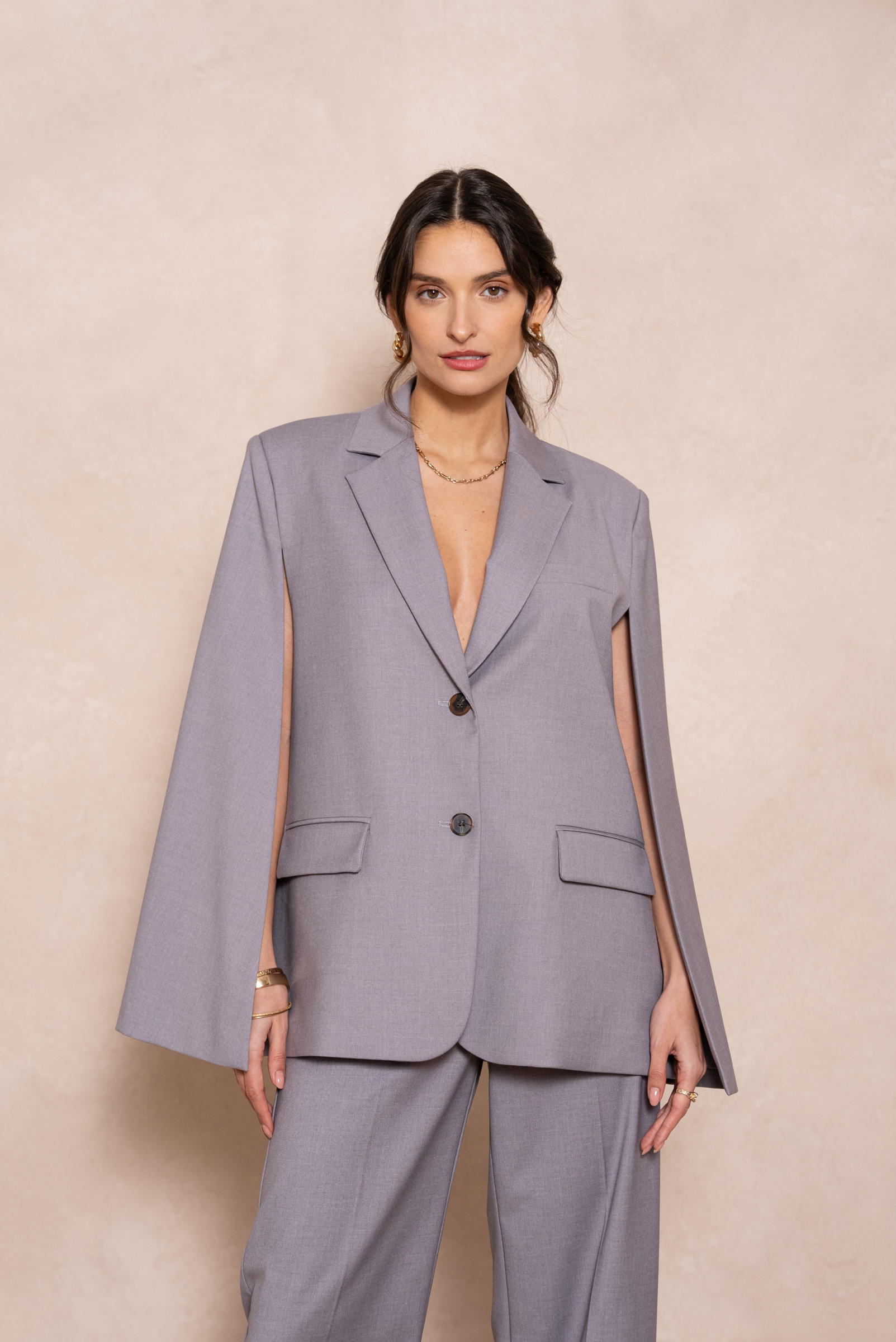 Grossiste Attentif - [Vision] Veste cape oversize coupe structurée
