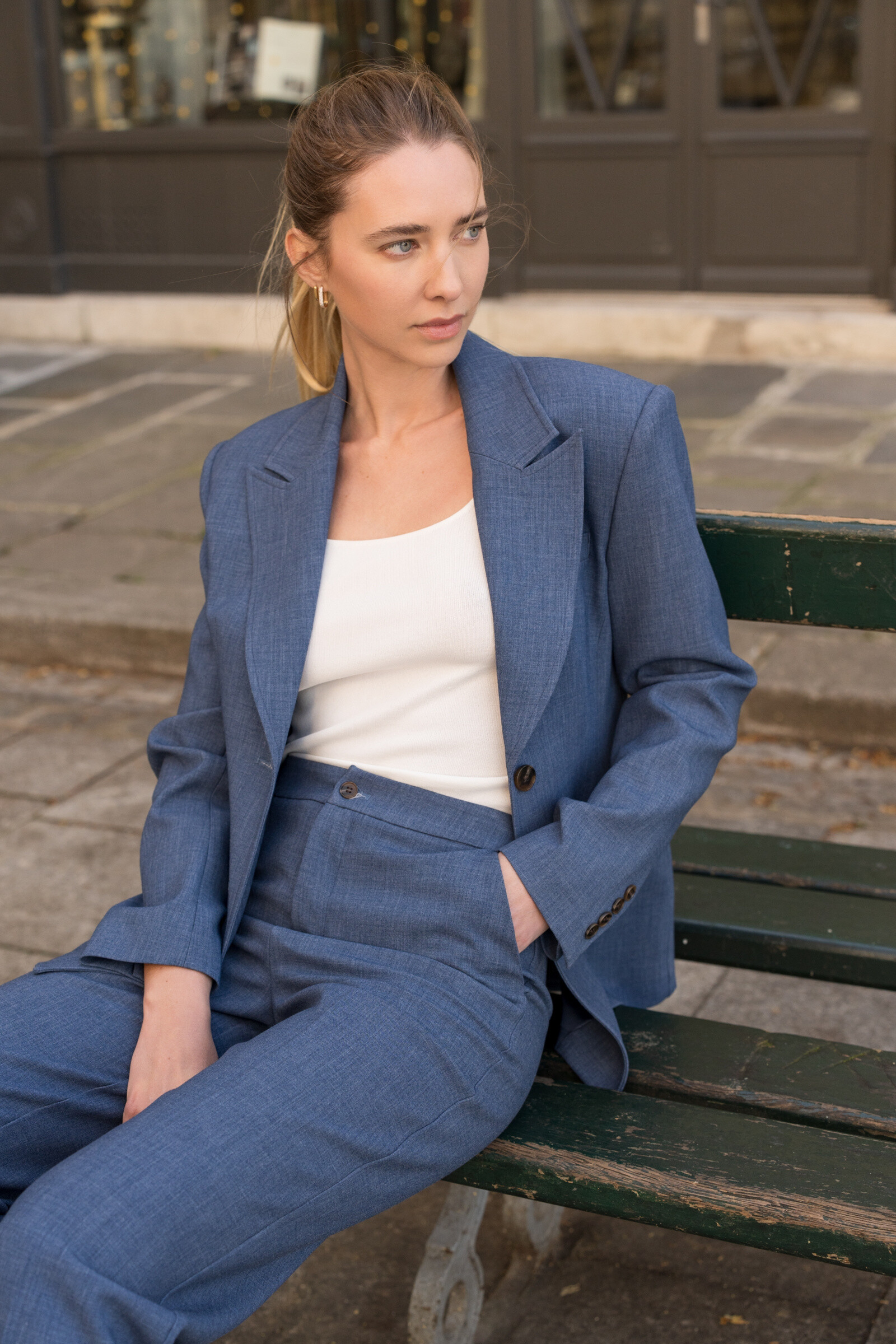 Großhändler Attentif - [Aura] extra gekürtes Denim-Blue-Jacke mit breiten Schultern