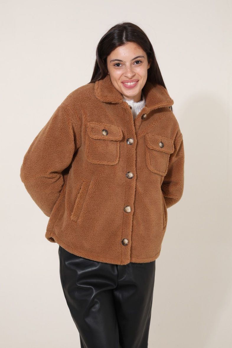 Grossiste Attrait Outlet - Manteau court fourrure col chemise