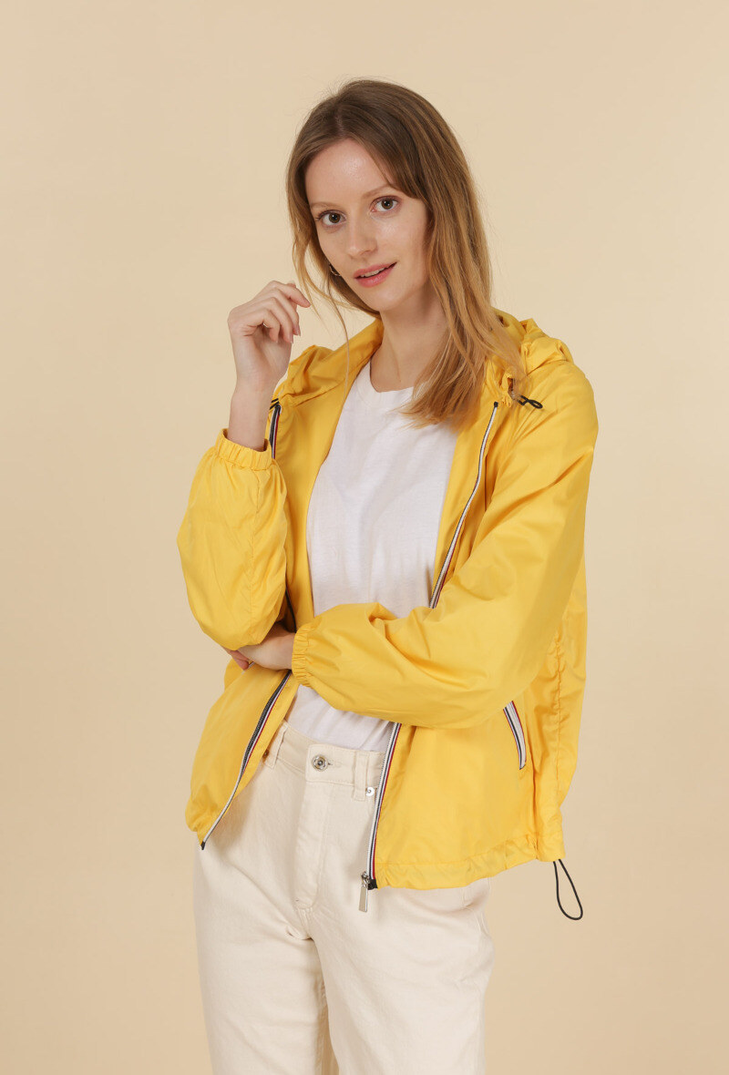 Mayorista Attrait Outlet - Cortavientos con capucha y cremallera de colores