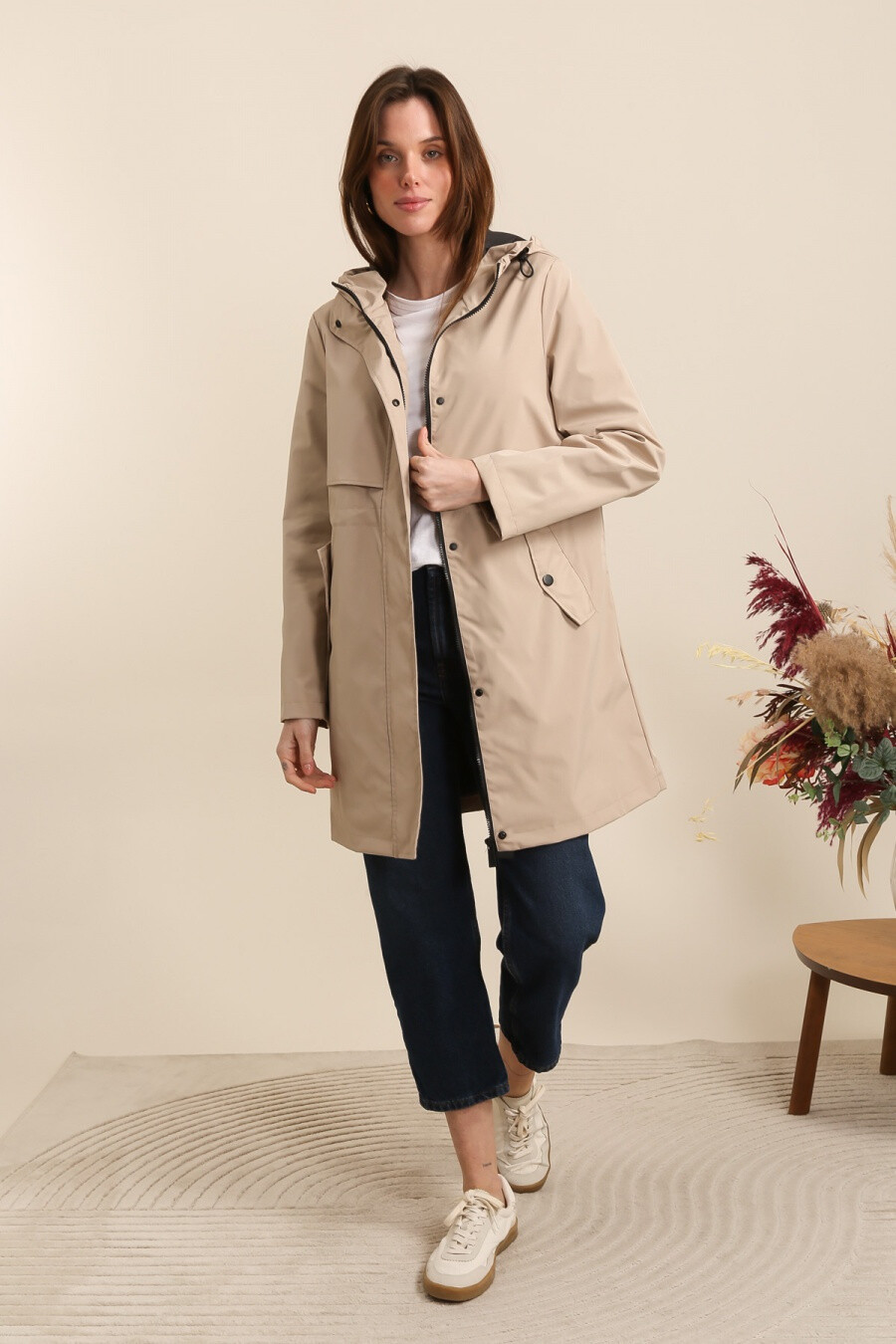 Wholesaler Attrait Paris - Mid-length hooded jacket with zip fastening