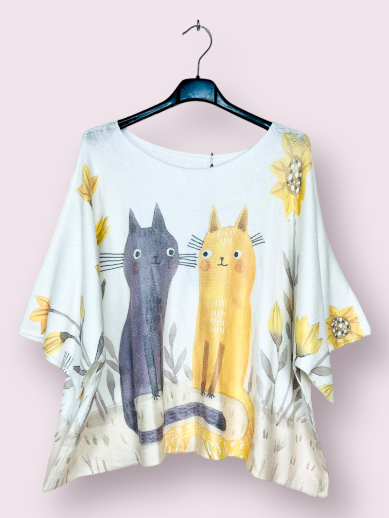 Wholesaler AUBERJINE - Poncho sweater with pattern, 3/4 batwing sleeve
