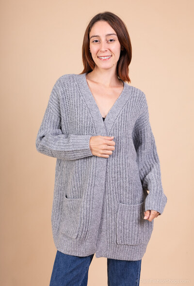 Grossiste Audrey - Cardigan laine oversize avec poches AP139 Grossiste Audrey - Cardigan laine oversize avec poches AP139