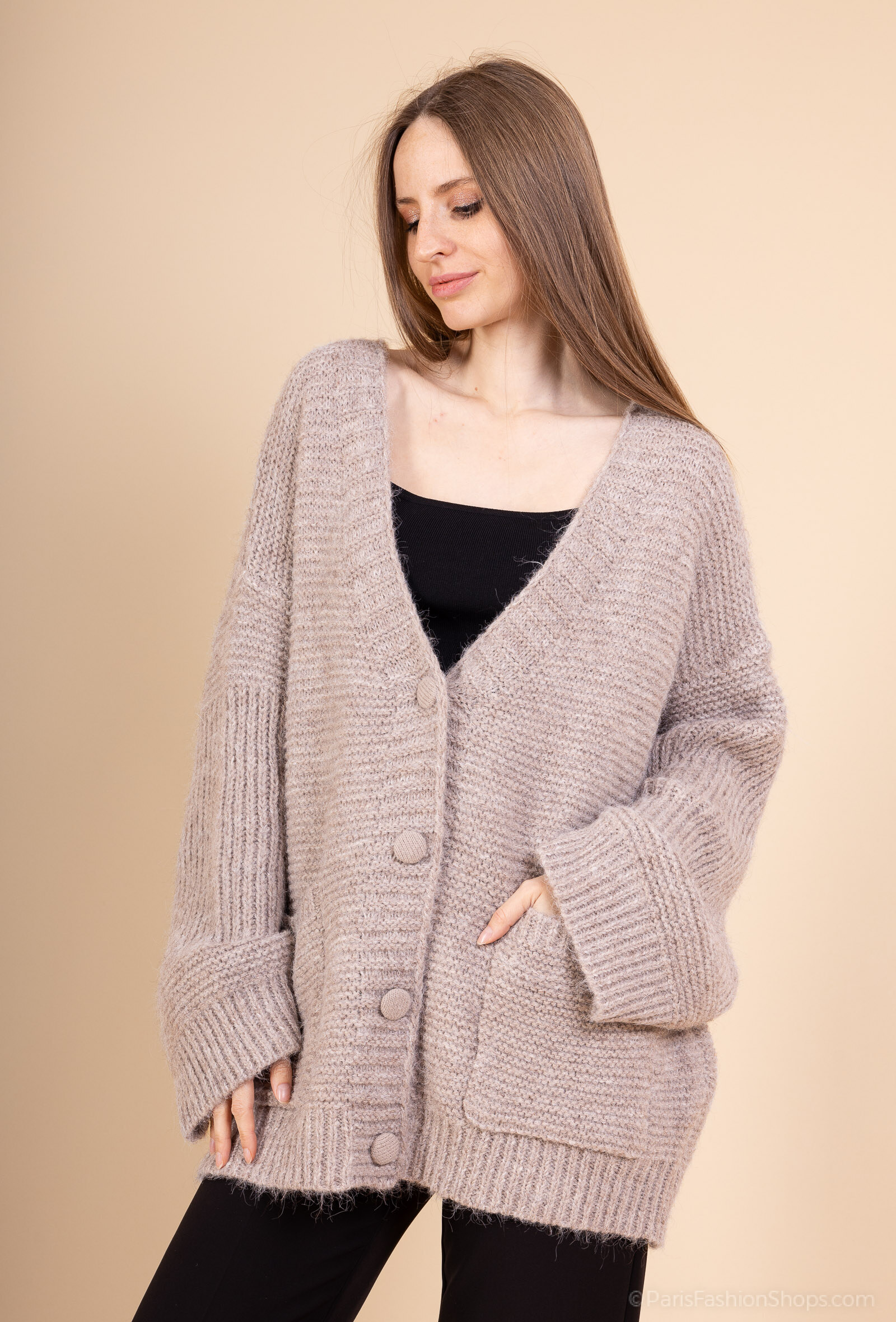 Grossista Audrey - Cardigan oversize in lana da donna a maglia a coste AP145