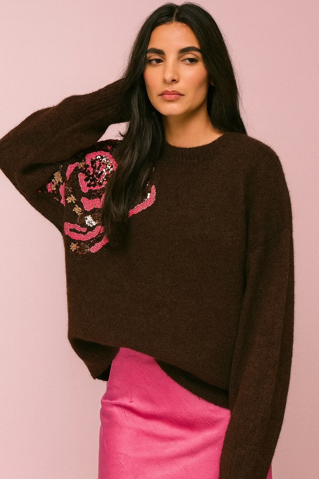 Wholesaler Audrey - Oversized wool sweater with floral sequins AP107