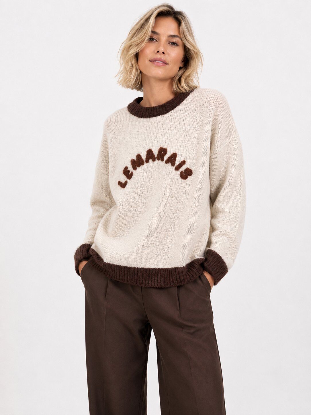 Grossiste Audrey - Pull Maille Brodé LE MARAIS – Esprit Parisien