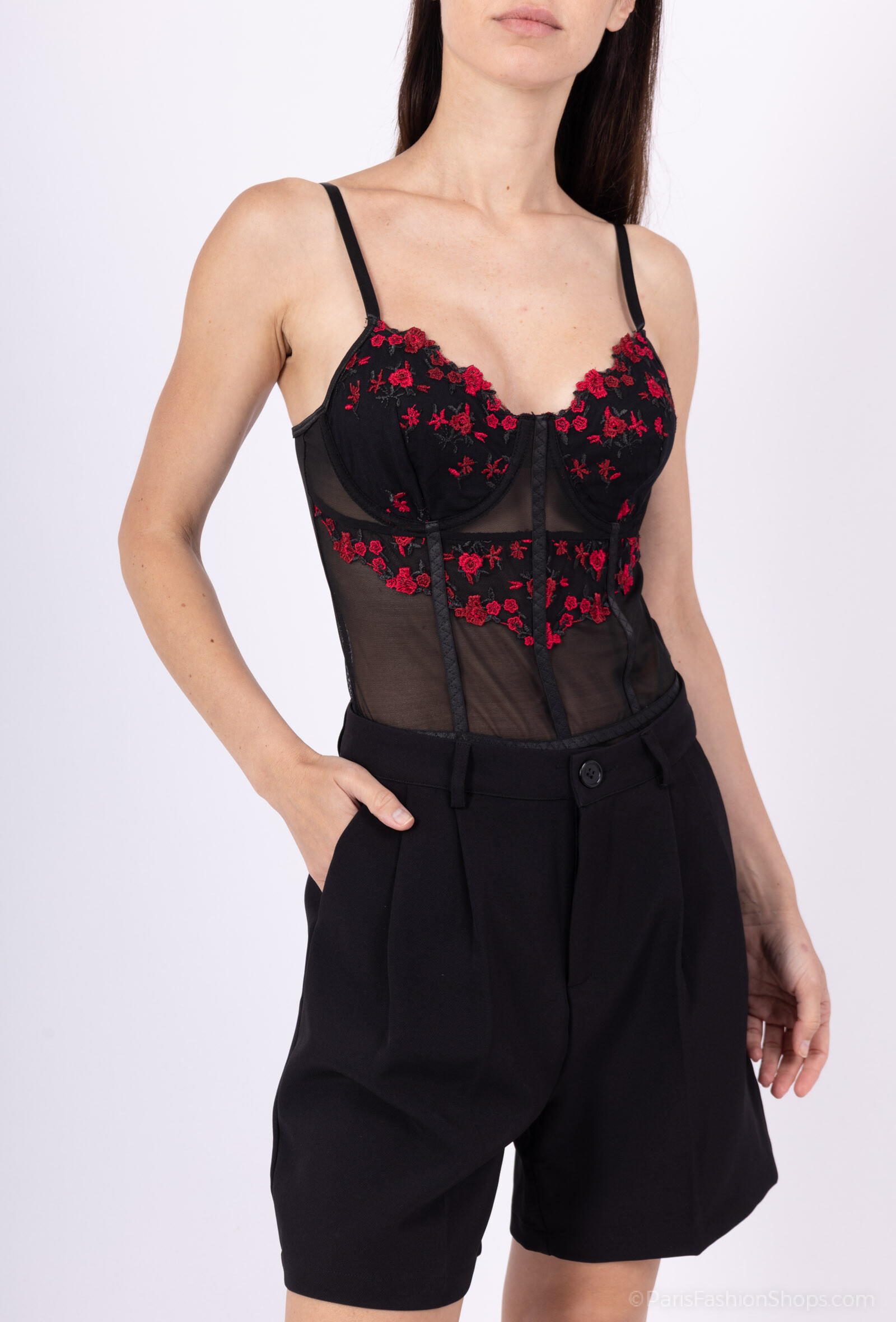 Boddy féminin ultra-doux, 95% polyester et 5% autruche, parfait pour l'été, fabriqué en Chine - Collection Printemps/Été 2025.
