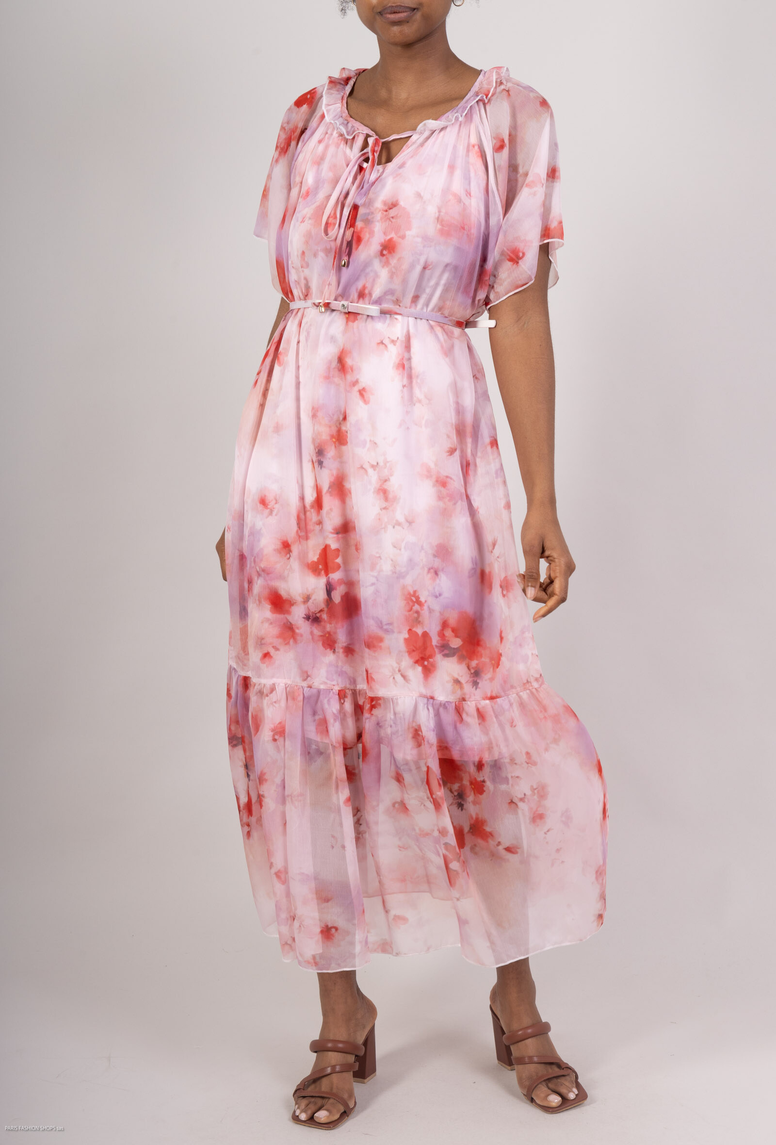 Light viscose dress 100%, Women's Spring/Summer 2025 collection, designed for airy comfort and effortless style. Made in China.