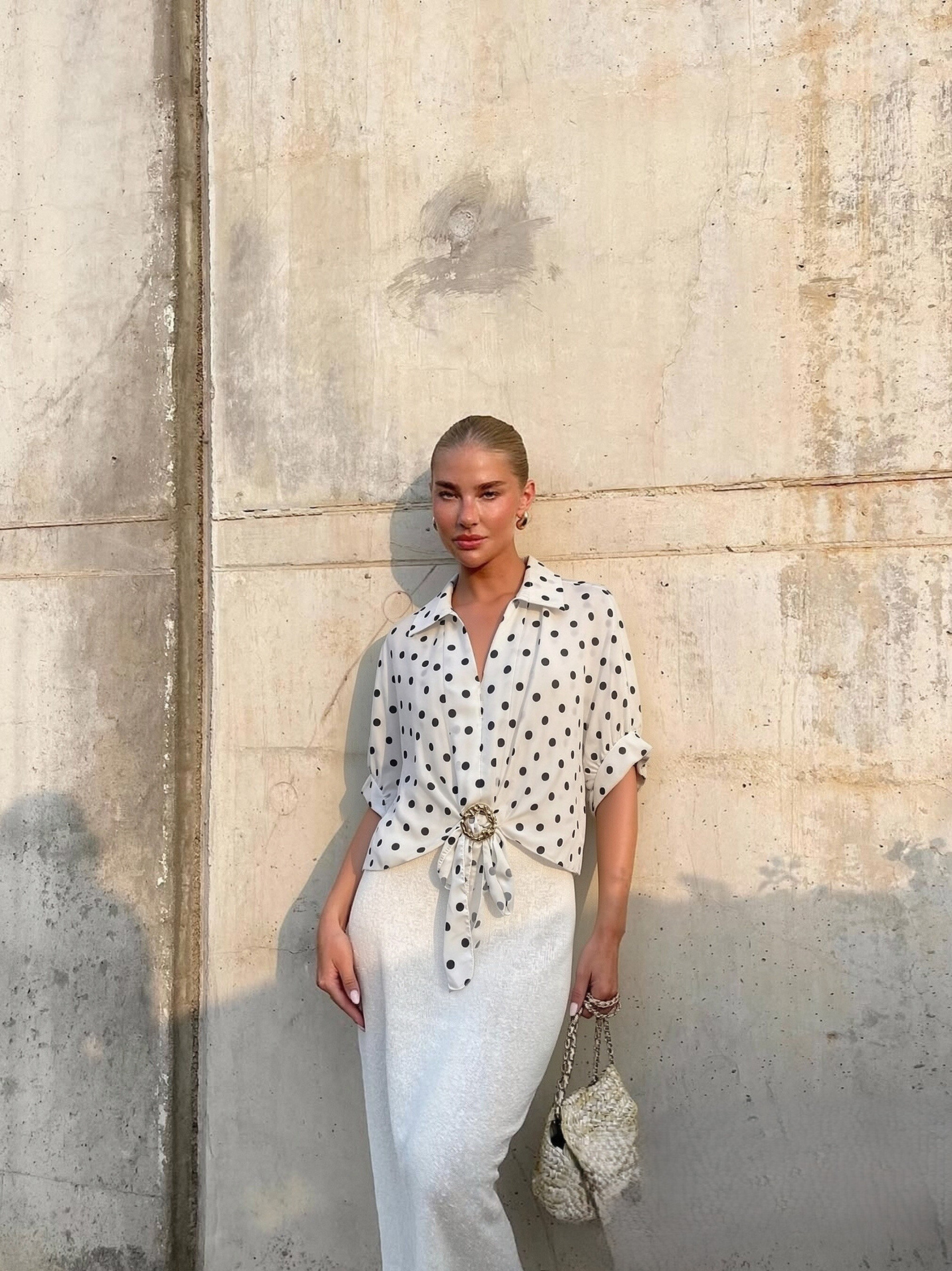 Wholesaler B-CHIC - RUCHED SLEEVE BLOUSE