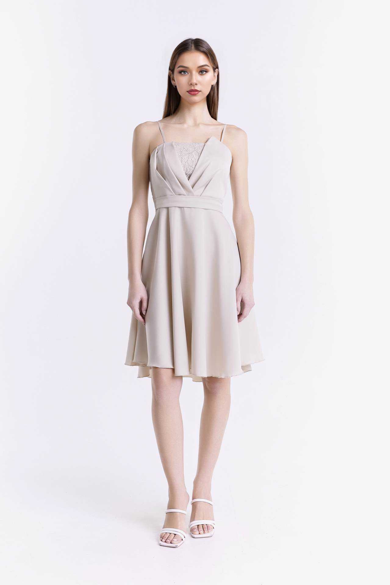 Wholesaler BEHOO - Elegant Short Dress with Thin Straps and Lace Insert
