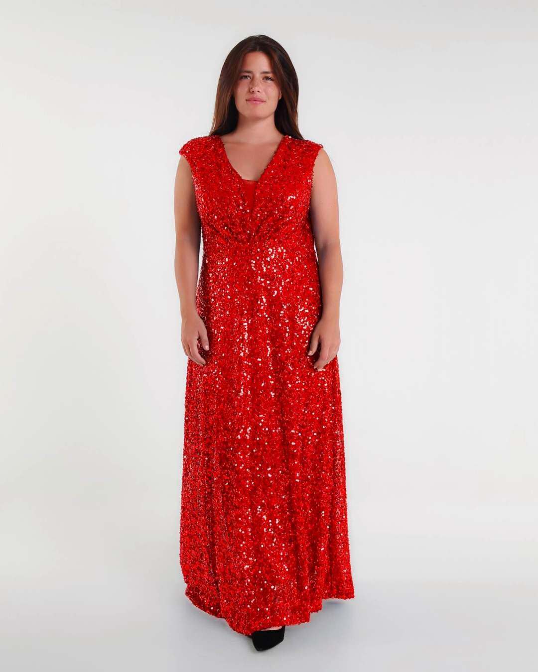 Wholesaler BEHOO - Curvy women's long dress with sequins and V-neck
