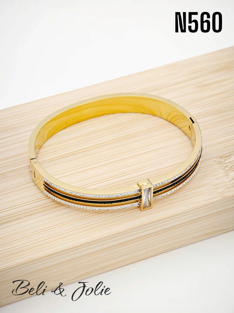 Grossiste Beli & Jolie - Bracelet jonc en acier inoxydable
