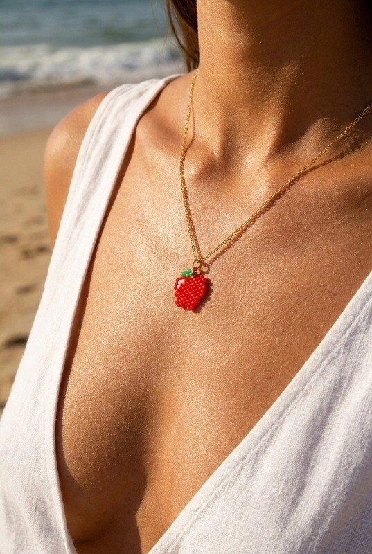 Mayorista Beli & Jolie - Collar de acero inoxidable con colgante de manzana de cuentas Miyuki