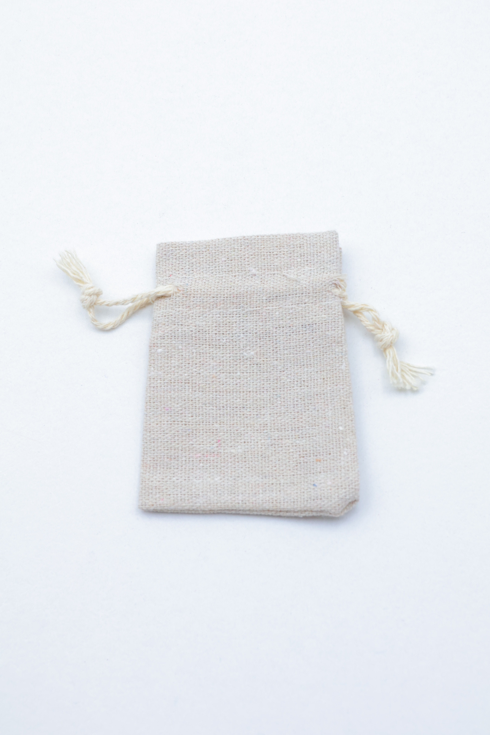 Grossiste Beli & Jolie - Lot de 50 petits pochons en lin