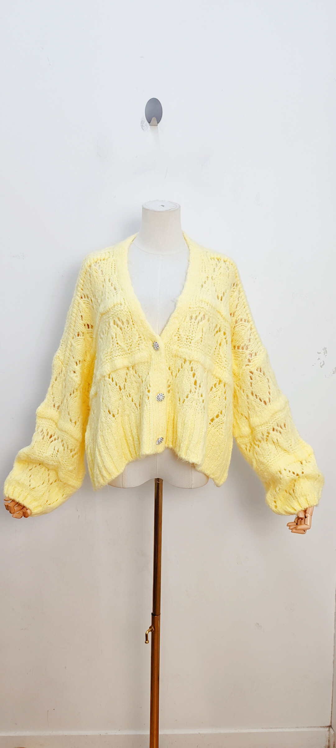 Grossista Bellavie - CARDIGAN IN MAGLIA MORBIDA