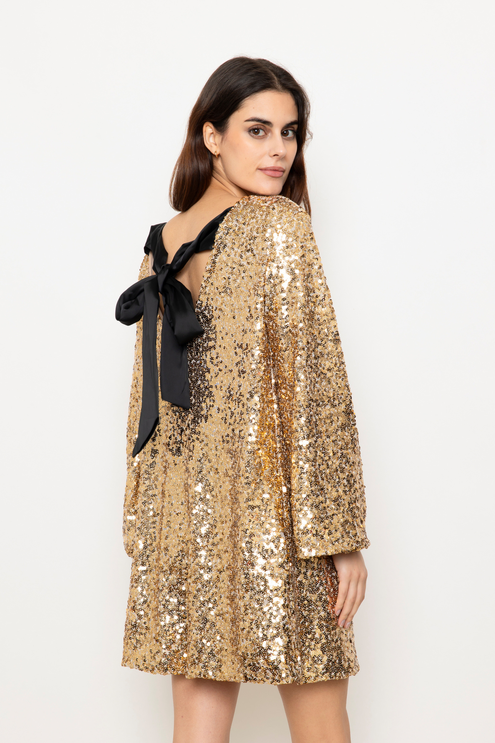 Wholesaler Bellavie - Sequin dress with bow at the back