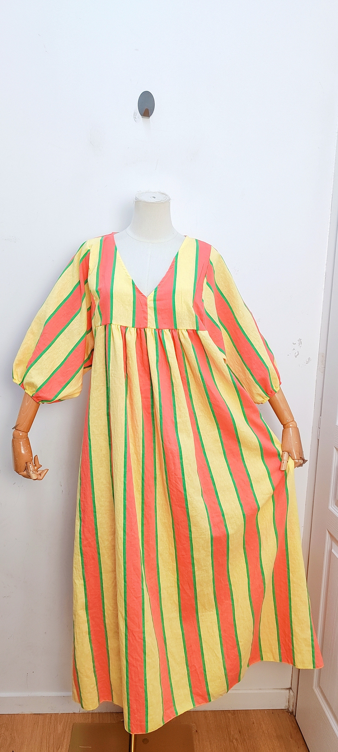 Grossista Bellavie - Abito con Scollo a V
