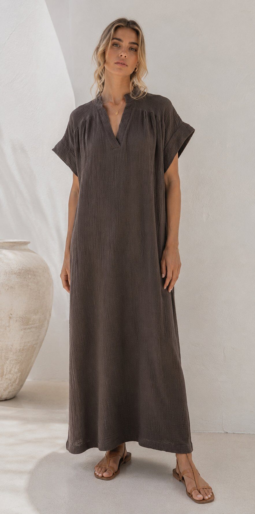 Mayorista Bellavie - VESTIDO DE ALGODÓN CON CUELLO EN V