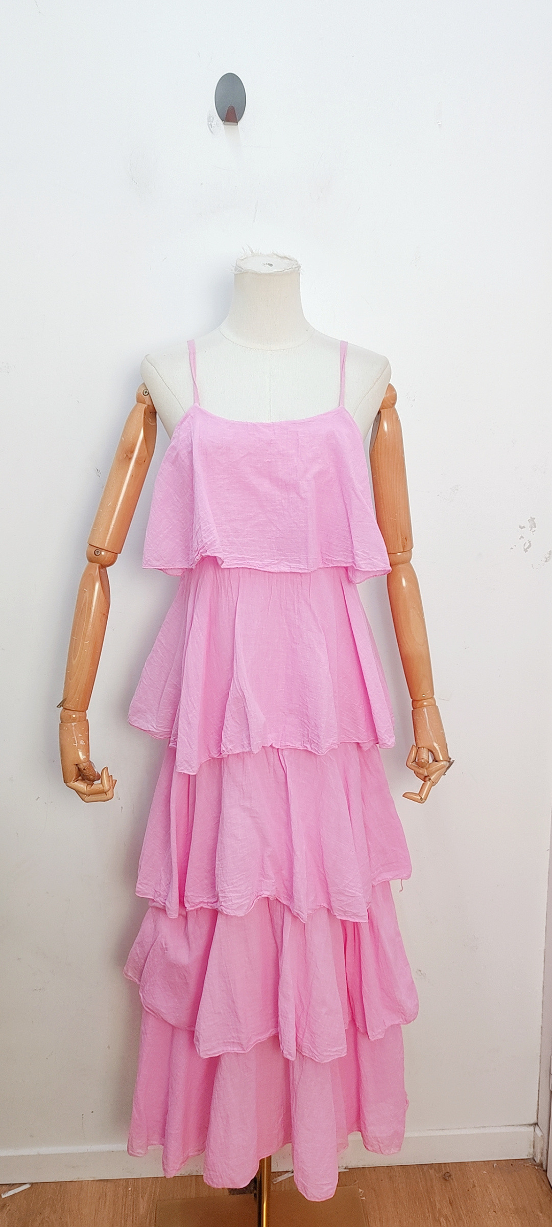 Mayorista Bellavie - VESTIDO LARGO CON VOLANTES SUPERPUESTOS
