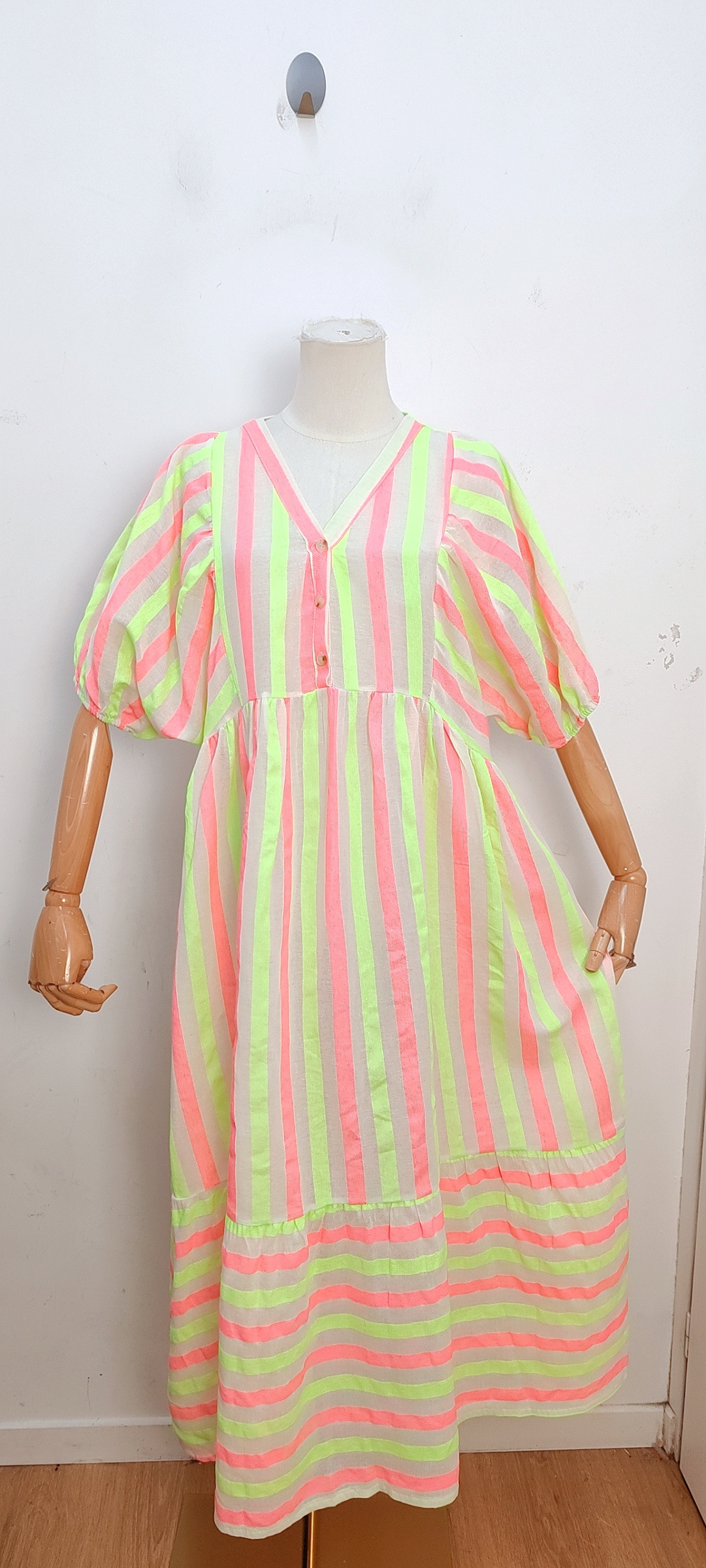 Grossista Bellavie - ABITO A RIGHE FLUO