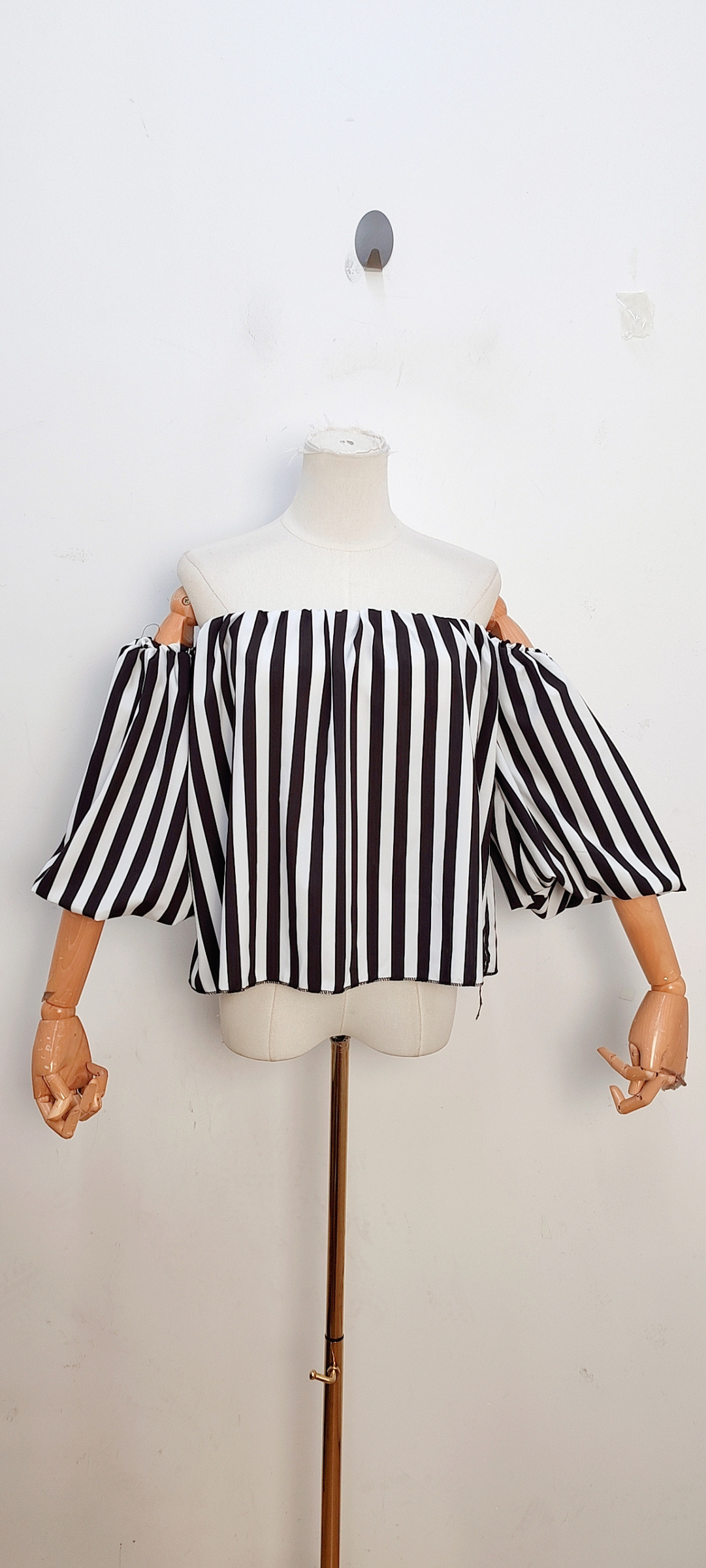 Grossista Bellavie - CROP TOP A RIGHE