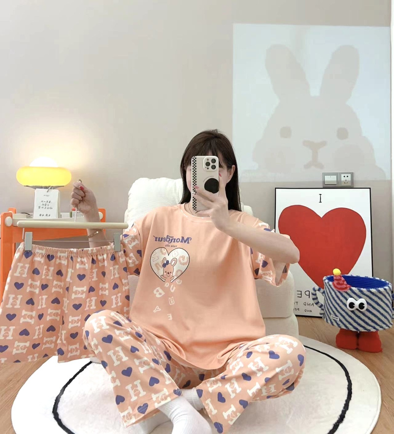 Wholesaler BELLE COM'ELLE - Checkered Bear 3-Piece Pajamas Set