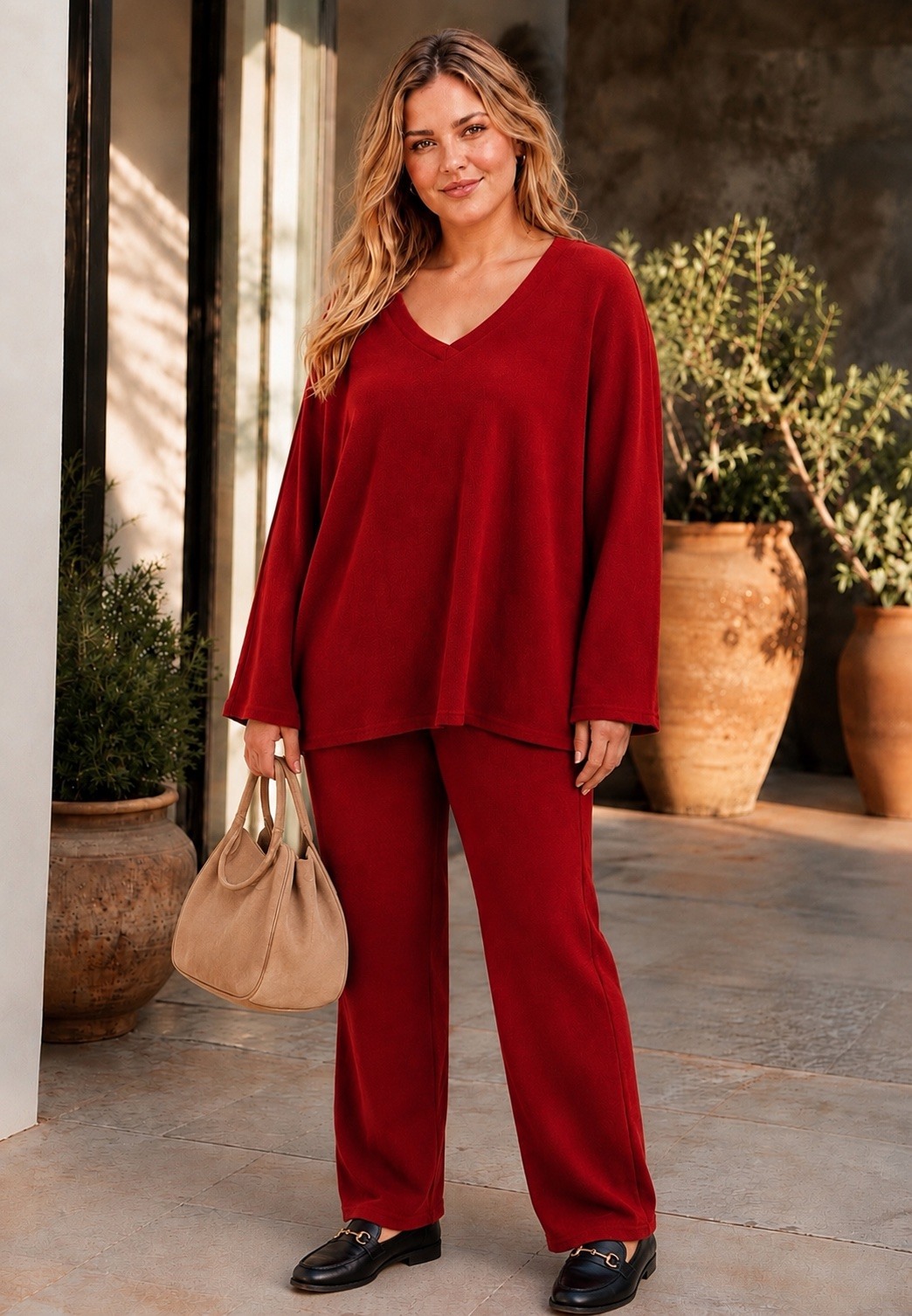 Großhändler Belle Fa - weiches V-Ausschnitt-Pullover-Set mit Hose. 803-21