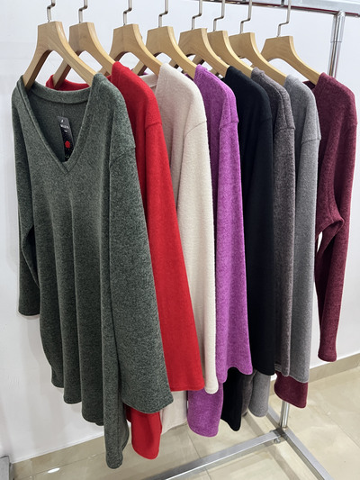Grossiste Belle Fa - pull Robe fluide intemporelle col V, 839-15 Grossiste Belle Fa - pull Robe fluide intemporelle col V, 839-15