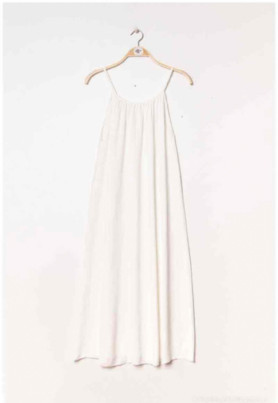 Großhändler Belle Fa - Elegantes langes Kleid mit Trägern 5869_3