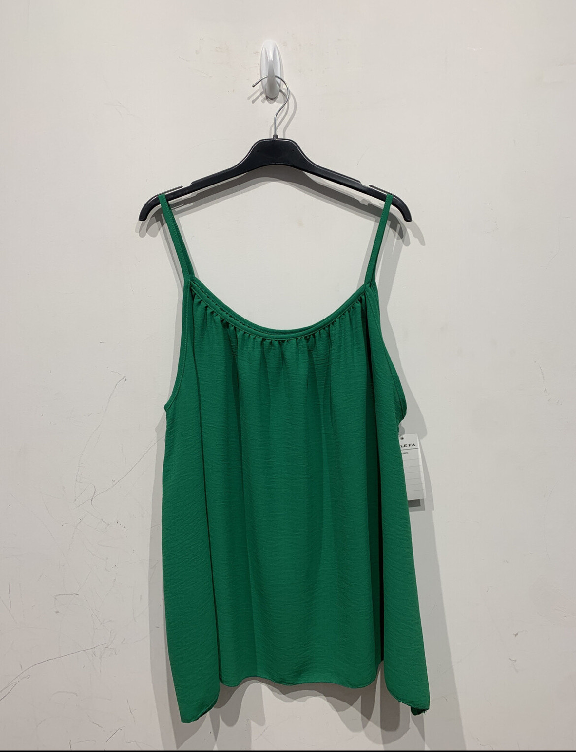 Grossiste Belle Fa - Top fluide élégant à bretelles, 58835